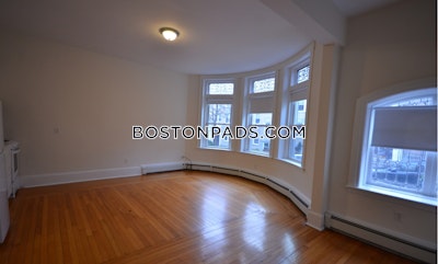 Brookline Apartment for rent Studio 1 Bath  Washington Square - $2,480 No Fee