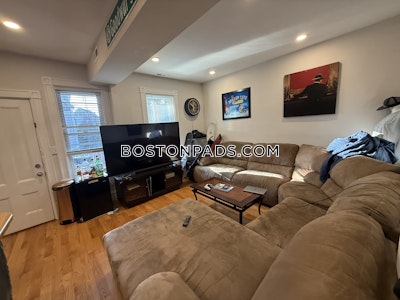 Dorchester/south Boston Border 3 Beds 1 Bath Boston - $3,400