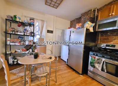 Jamaica Plain 4 Beds 1 Bath Boston - $4,490 50% Fee