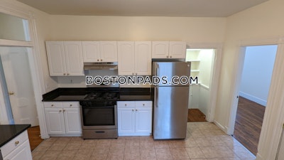 Jamaica Plain Apartment for rent 3 Bedrooms 1 Bath Boston - $3,650