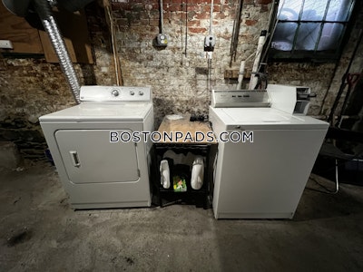 Cambridge Apartment for rent 2 Bedrooms 1 Bath  Inman Square - $3,175