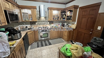 Dorchester Apartment for rent 4 Bedrooms 2 Baths Boston - $3,900 50% Fee