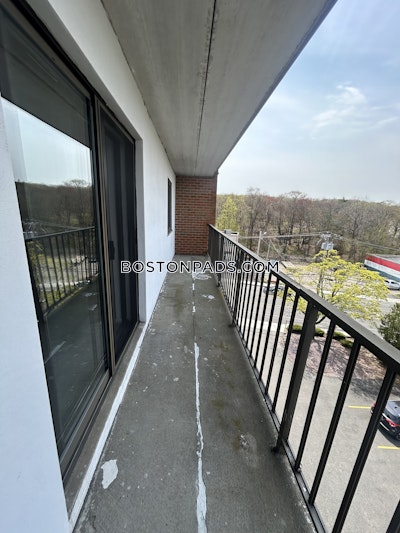 Quincy 1 bedroom 1 baths in QUINCY  Quincy Center - $1,950