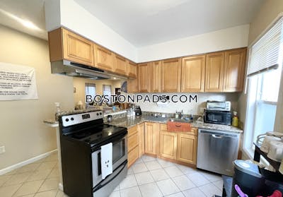 Dorchester Apartment for rent 3 Bedrooms 1 Bath Boston - $3,300