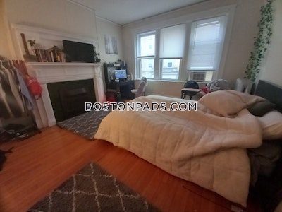 Allston Apartment for rent 4 Bedrooms 1 Bath Boston - $4,200