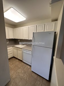 Brookline Apartment for rent 2 Bedrooms 1.5 Baths Boston University - $3,800 No Fee