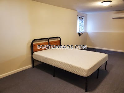 Weymouth 1 bedroom 1 baths in WEYMOUTH - $1,595 50% Fee