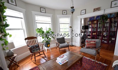 Revere Apartment for rent 2 Bedrooms 1 Bath - $2,950 No Fee