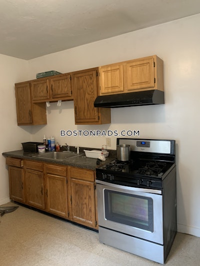 Fort Hill -STUNNING 4 BED AVAILABLE NEAR THE ORANGE LINE! Boston - $2,700