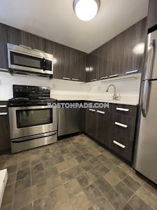Newton Apartment for rent 1 Bedroom 1 Bath  Newton Corner - $2,300 No Fee