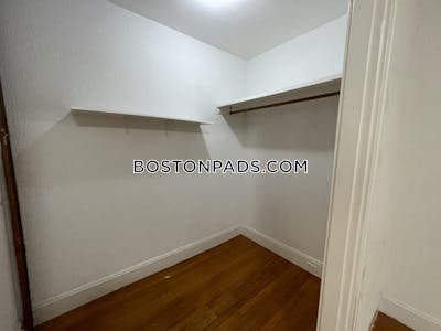 Malden Studio, 1 Bath Unit - $2,000
