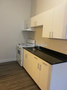 Fall River 3 bedroom 1 baths in FALL RIVER - $1,750 No Fee