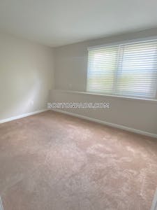Fall River 2 bedroom 1 baths in FALL RIVER - $1,800 No Fee