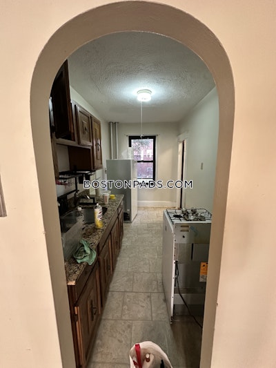 Malden Apartment for rent 1 Bedroom 1 Bath - $1,900 No Fee