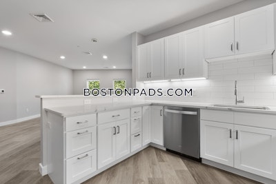 Woburn 3 bedroom 2 baths Luxury in WOBURN - $3,500 No Fee