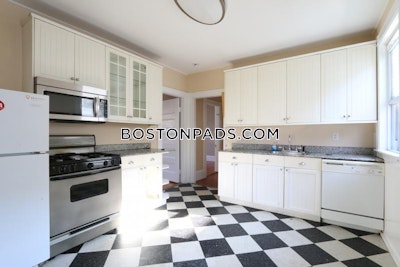 Mission Hill Apartment for rent 4 Bedrooms 1 Bath Boston - $4,800