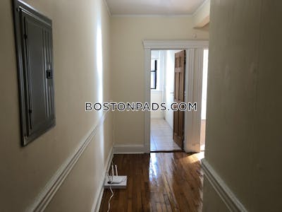 Brookline Apartment for rent 1 Bedroom 1 Bath  Brookline Village - $2,450