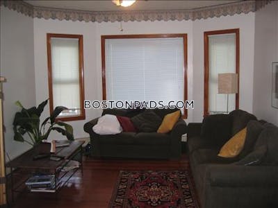 Somerville Apartment for rent 2 Bedrooms 1 Bath  Davis Square - $3,200