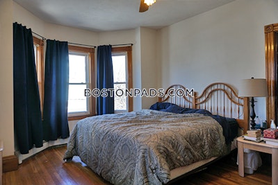 Waltham Apartment for rent 3 Bedrooms 1.5 Baths - $3,000